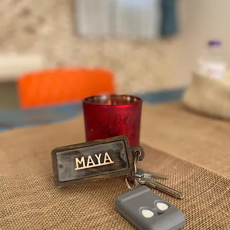 Maya -